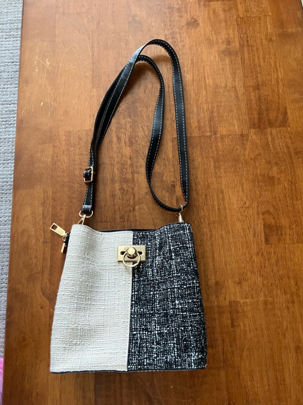 Two-Tone Black & Cream Crossbody Bag - Elegant Everyday